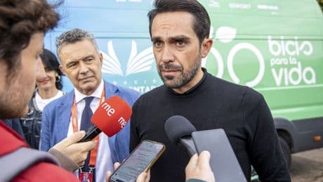 Alberto Contador,  leyenda del ciclismo, sobre la salida de Juan Ayuso del equipo UAE: "Creo que es la solución para las dos partes"