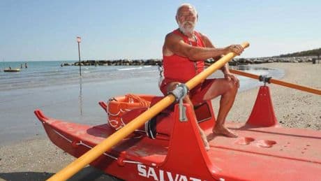 “Bagnini, ma quale sciopero…”. Pippo Garbisa, 92 anni,  sabato sarà in spiaggia