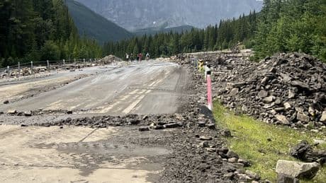 Mudslide shuts down a portion of highway in K-Country
