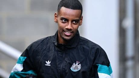 Newcastle United striker Alexander Isak rejects £96m transfer offer after Liverpool talks