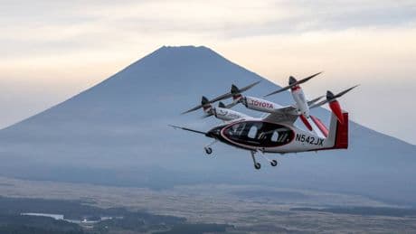 Japón está regalando vuelos para arreglar su problema con el turismo. Ni siquiera esto funciona