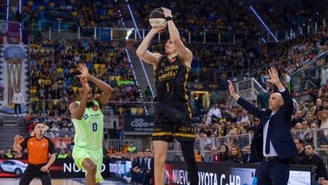 El Real Madrid deja sin Eurobasket a David Kramer