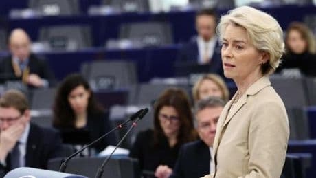 Sms segreti tra Von der Leyen e Pfizer. L'Ue: “Pronti a chiarire”