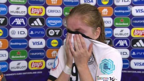 DFB-Star kämpft mit Tränen - „Lassen Sie alles raus“