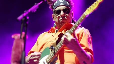 Andrés Calamaro la lía en un concierto: "Cobardes animalistas"