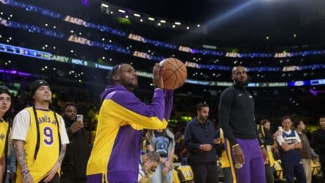 Bronny James says he doesn't follow rumors around LeBron while preparing for 2nd season with Lakers