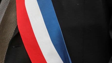"Disputes, conflits ou autres désaccords": les tensions dans les conseils municipaux, première cause de démission des maires