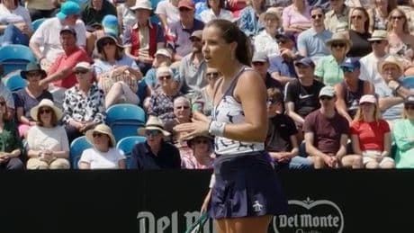 ‘This is extraordinary’ – Brit tennis star stunned in never-before-seen moment before Wimbledon champ’s classy gesture