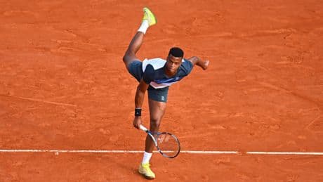 Tennis : «Il ne faut pas continuer comme ça», Mpetshi Perricard encore sèchement battu à Madrid