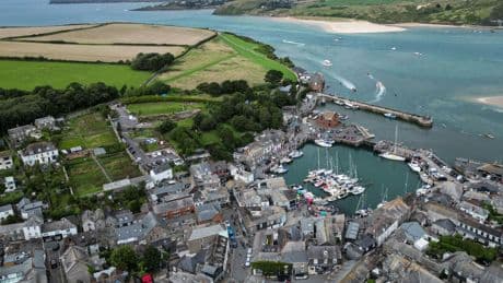 Million-pound property hotspots revealed as one in 20 homes ‘priced in bracket’