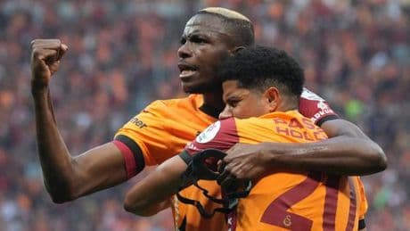 Victor Osimhen transferinde yeni gelişme: Napoli görüşmeleri durdurdu