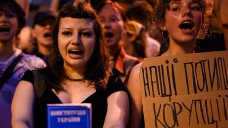 Ukraine-Krieg: EU droht Ukraine wegen Anti-Korruptionsgesetz