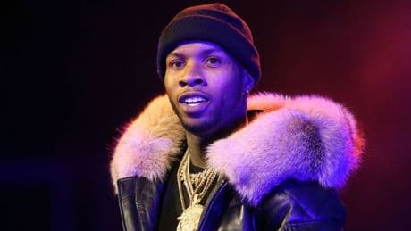 Angriff hinter Gittern: Rapper Tory Lanez im Gefängnis angegriffen und verletzt