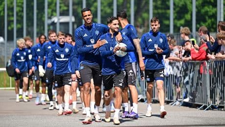 1. Training nach dem Aufstieg - HSV wieder mit Jatta und Katterbach