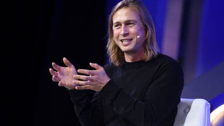 The CEO of a $6 billion fintech explains how the huge risk he took with thousands of banks paid off big