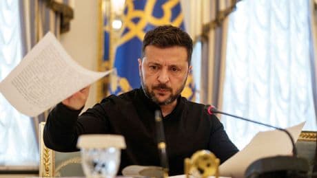 Ukraine's Zelenskyy wants face-to-face talks with Putin but the Russian leader shows no readiness