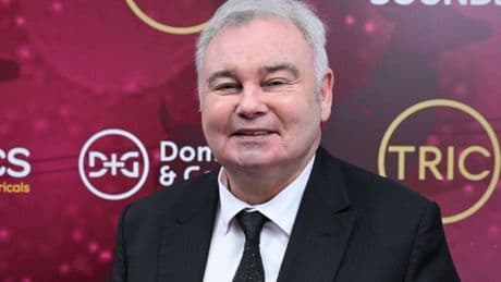 Eamonn Holmes issues concerning health update after nasty fall