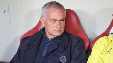 Jose Mourinho'dan Beşiktaş derbisine özel plan!