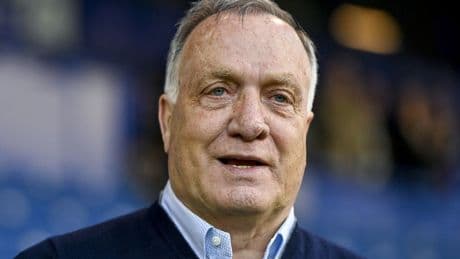 Advocaat (77) verlengt contract en blijft tot eind van het jaar bondscoach van Curaçao