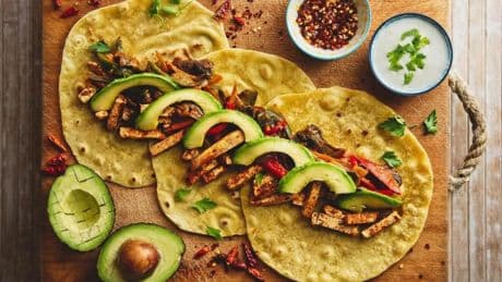Las fajitas vegetarianas más frescas y sabrosas del verano para disfrutar entre amigos