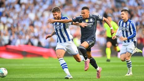 Real Sociedad-Real Madrid en directo| Mbappé y Güler castigan a la Real a pesar de la expulsión de Huijsen