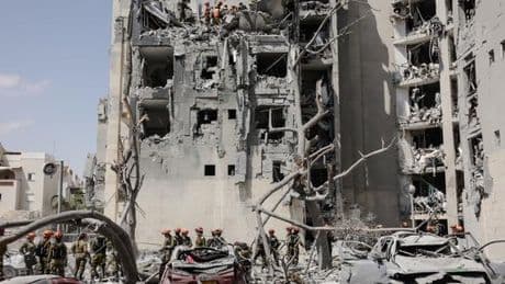 Israël se réjouit d’une « victoire formidable » face à l’Iran, la question des otages à Gaza revient au premier plan