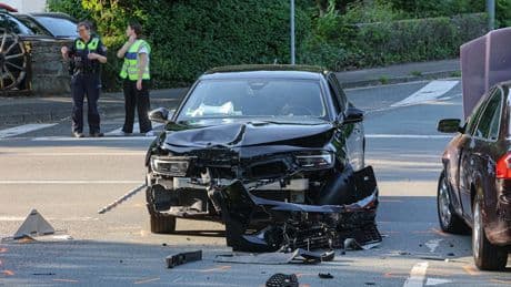 Tödlicher Unfall in Schwelm - Motorradfahrer stirbt nach Crash auf Kreuzung