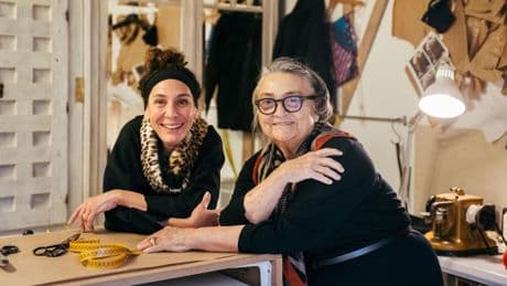 Elena Benarroch y su hija Yael:  el relevo generacional peletero que une a Isabel Preysler con Kylie Jenner y los raperos