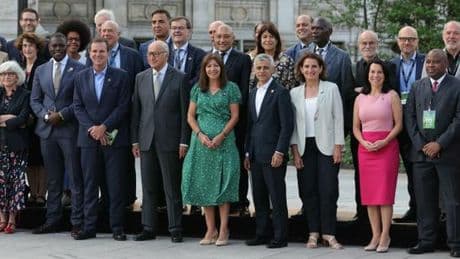 Climat : dix ans après l’accord de Paris, les maires du monde entier font le point sur leurs initiatives de décarbonation