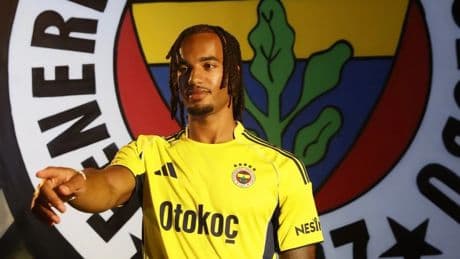 Archie Brown: "Burada olmak benim için bir onur"