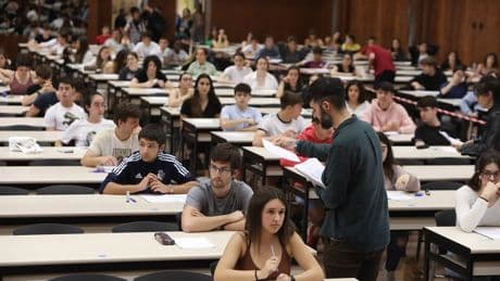 Consulta las notas de corte de los grados universitarios: las más altas y más bajas en la EvAU 2025