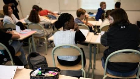 Stéphanie Mazza, chercheuse en neuropsychologie : « Cela fait trop longtemps qu’on impose un rythme de sommeil d’adulte aux adolescents »