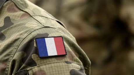«La visibilité des armées est primordiale» : les militaires invités à porter l’uniforme en Île-de-France