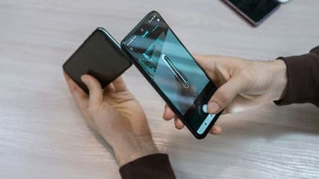 7 smartphones au meilleur rapport qualité/prix : notre top sélection sous les 500 euros en mai 2025