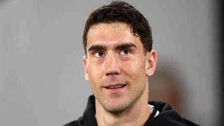 <p>Vlahovic-Juve, il tempo passa e il rischio sale. Nuovo affondo per Kolo Muani</p>