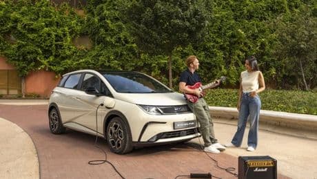 BYD actualiza el Dolphin con nuevo equipamiento y mayor potencia de carga rápida