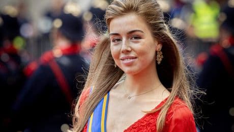Prinses Alexia staat op Best Dressed List van societybijbel Tatler: ’Ze kan ons een lesje leren’