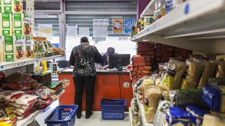 Travailleurs pauvres : quand emploi précaire rime avec privations alimentaires