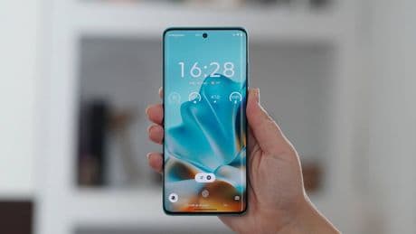 Motorola vuelve más fuerte que nunca: ya tengo un móvil asequible favorito para 2025