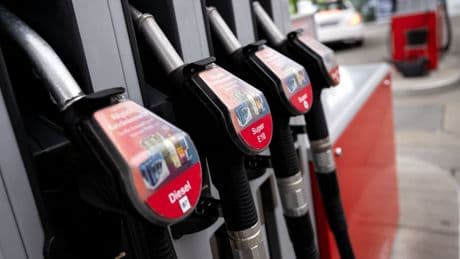 Autokosten: Diesel kaum billiger als Super - Selbstzünder lohnt seltener