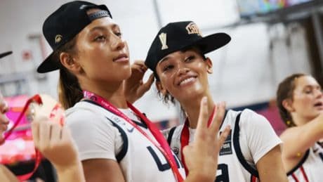 Nacida en Barcelona, hija de un ex jugador del Madrid y en el Quinteto Ideal del Mundial con USA