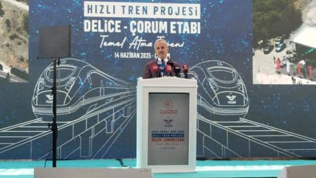 Bakan Uraloğlu: 2053’te ülkemizi 48 saatte dolaşmak mümkün olacak