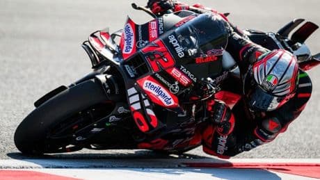 Pole por sorpresa de Marco Bezzecchi y caída de Marc Márquez