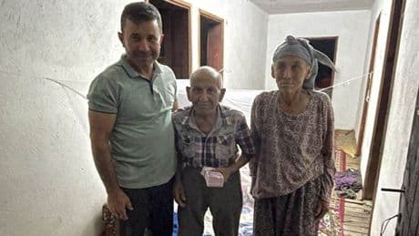 Yangında küle dönen ve tek birikimleri olan 80 bin liraları, Merkez Bankası tarafından yenilendi