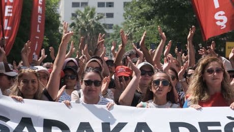 KESK İzmir Şubeler Platformundan grevdeki İzBB işçilerine destek