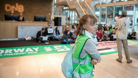 Climat: Greta Thunberg et Extinction Rebellion ciblent la finance norvégienne à Oslo