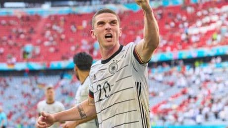 Robin Gosens: Der Fußballprofi und Nationalspieler spricht über mentale Gesundheit