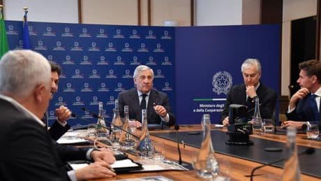 Libia, le truppe di Haftar avanzano verso Sirte