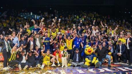 Avrupa şampiyonu Fenerbahçe taraftarla buluşuyor: Kutlama organizasyonunun tarihi belli oldu