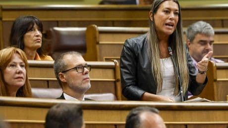 Junts «expectante» ante la decisión sobre el catalán en la UE, clave para la legislatura española